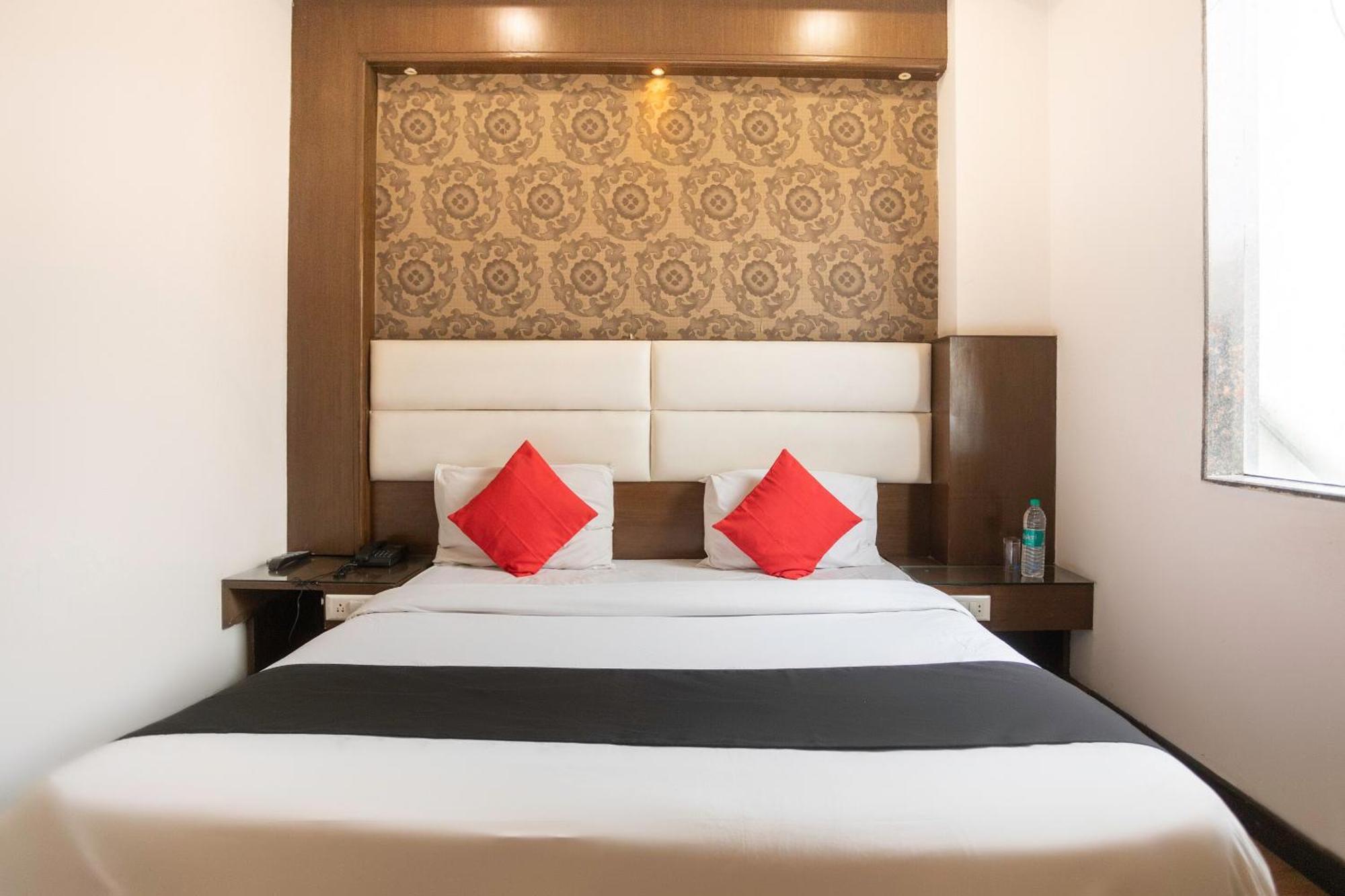 Hotel O Parktel Indirapuram Eksteriør bilde