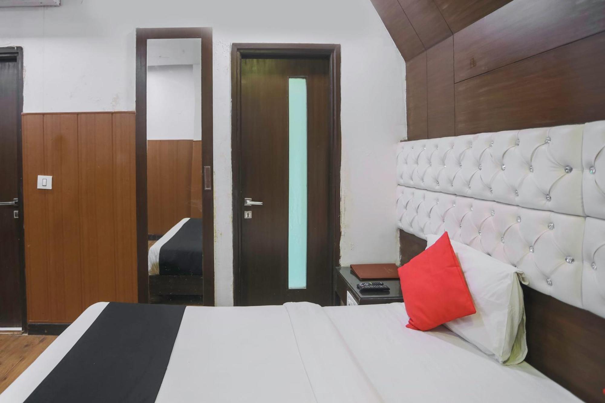 Hotel O Parktel Indirapuram Eksteriør bilde
